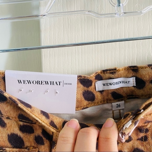 NEW WE WORE WHAT Stiletto High Waist Split Hem Leopard Skinny Jeans In brown - Picture 9 of 10